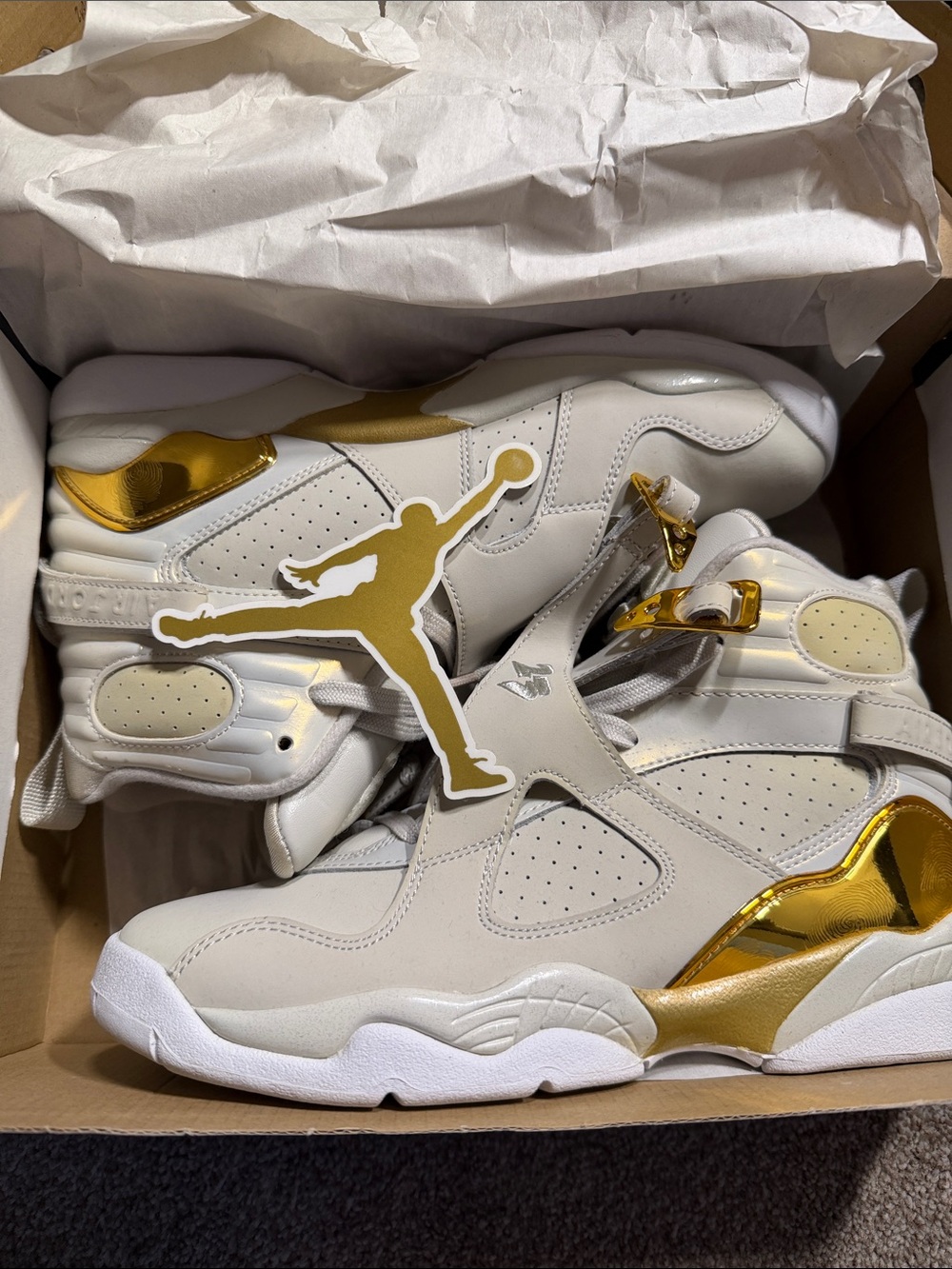 Jordan Retro 8 Champagne Pack Celebration Kids White and Gold High-Top Sneakers - Picture 10 of 10